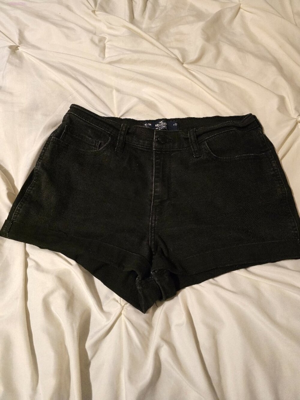 Hollister Black Dhorts - w32